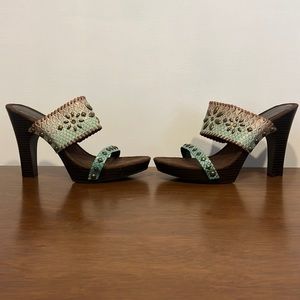 Amanda Smith Blue & Brown Topaz Heels